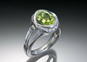 Chrysoberyl &Amp;Amp; Diamond Palladium Ring