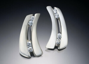 White Gold &Amp;Amp; Diamond Parentheses Earrings
