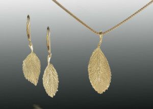 Rosa Rugosa Leaf Earrings Pendant