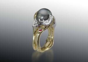 Tahitian Pearl Gemstone Ring Palladium 18K