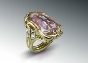 Pearl Pecan Ring 18K Diamonds