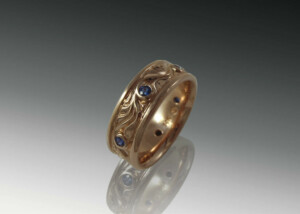 Red Gold Sapphire Scrolled Band