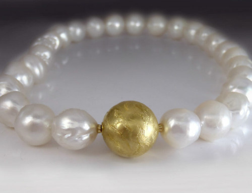 Gold Bead Clasp Bracelet