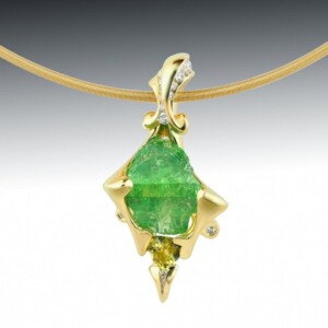 Tsavorite Garnet Fleur De Lis Pendant