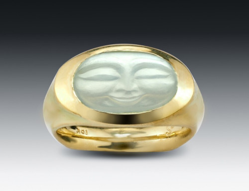 Carved Moonstone 18K Wide Ring