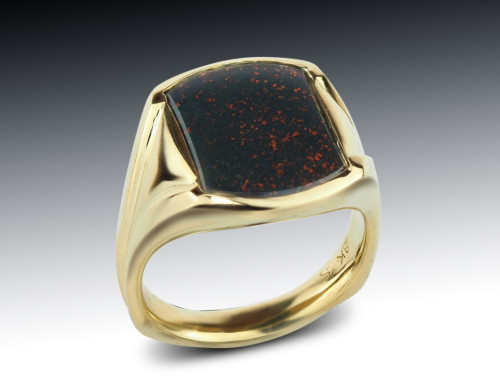 Bloodstone Mens Yellow Gold Ring