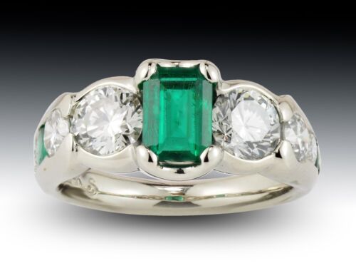 Emerald and Diamond White Gold Ring